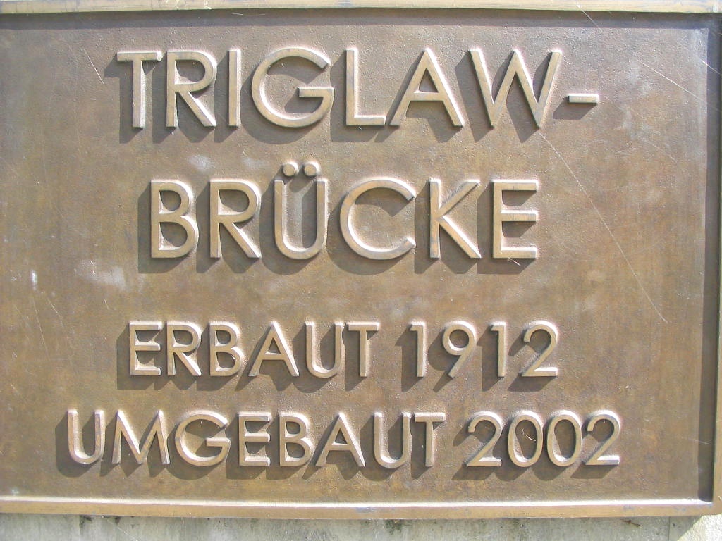 TRIGLAW-Brücke